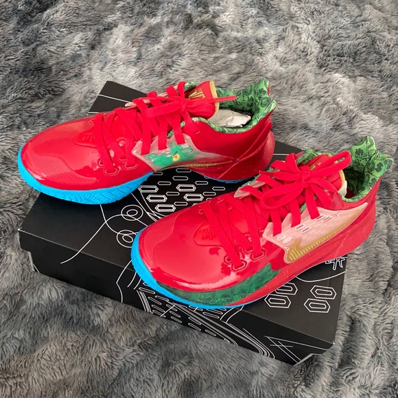 kyrie irving spongebob shoes mr krabs